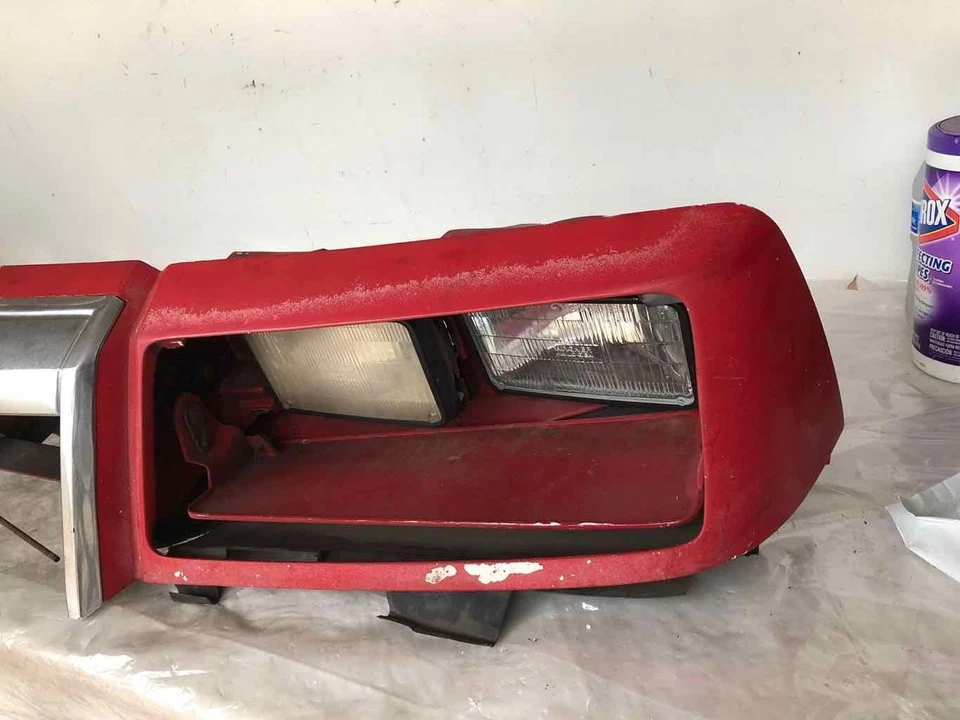 Panel de cabezal delantero Chrysler Lebaron 1987-1992 con par de faros OEM Foto 2 de 4