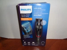Philips Norelco Cordless Vacuum Beard Trimmer BT 7500 with 20 Length Settings