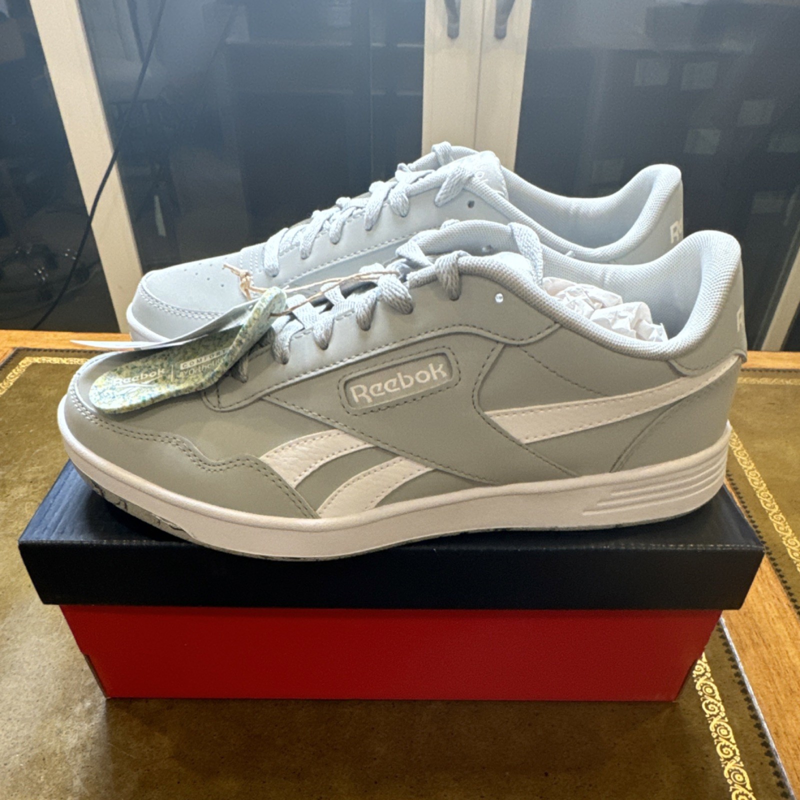 Reebok Court Advance Wide 4E Gray White X-Wide Low Top 100202560 Sneakers