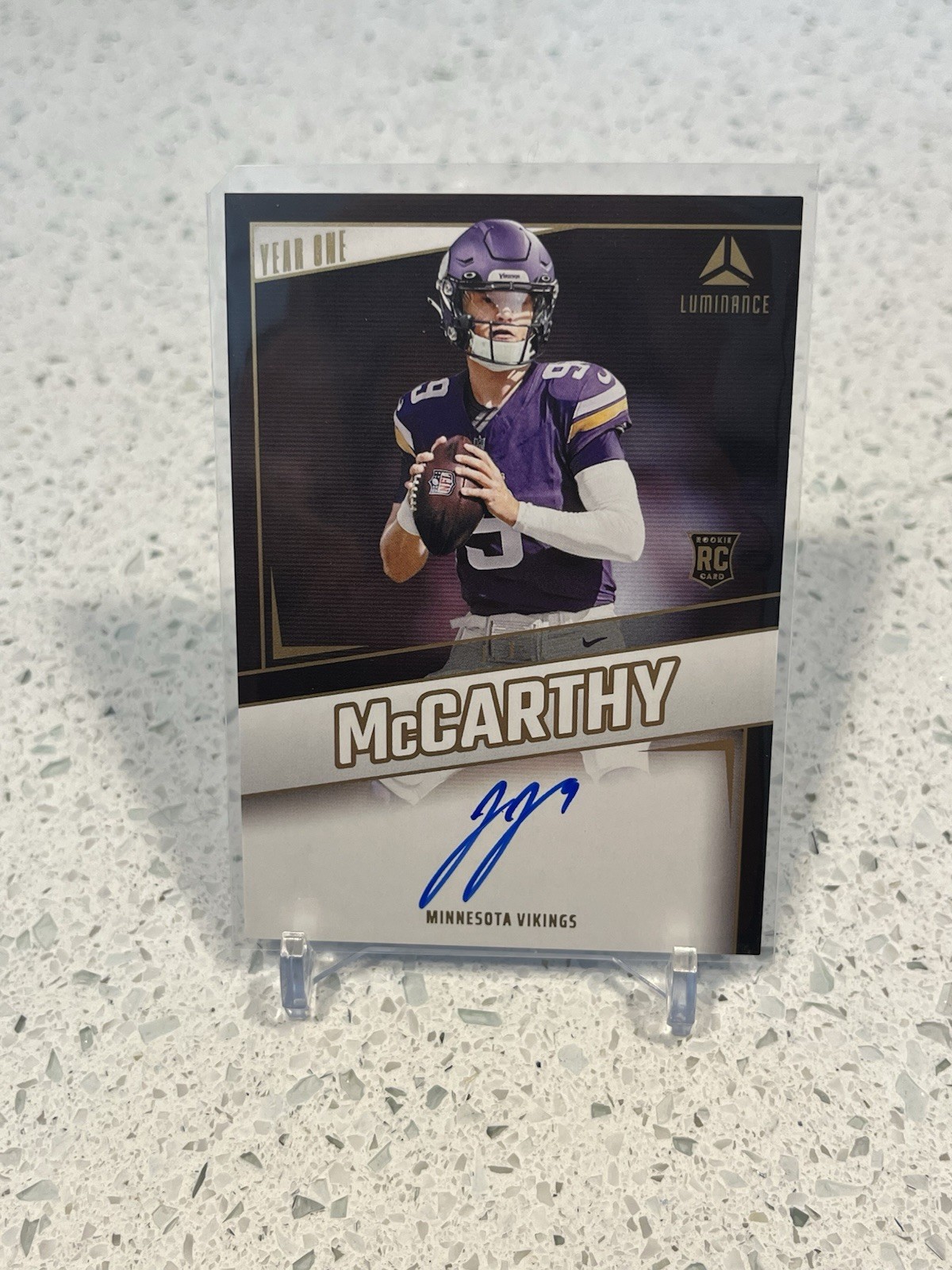 2024 Panini Luminance - Year One Signatures Rps J.J. McCarthy #YOS-JMY RC Auto
