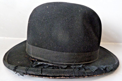 Vintage Bowler Hut J Birkett 53 King St Whitehaven hat beschädigten Rand reparaturbedürftig