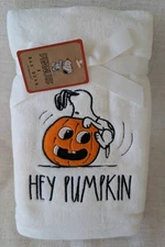2 Peanuts Rae Dunn "Hey Pumpkin" Snoopy Hand Towels Fall Halloween Set NEW