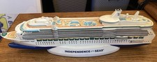 Royal Caribbean Ocean Liner Cruise Ship Model - Independent Of The Seas