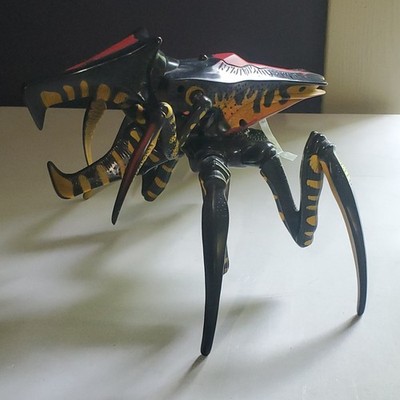 Vintage 1997 Starship Troopers WARRIOR BUG Giant 9'' Action Fig Galoob Untested