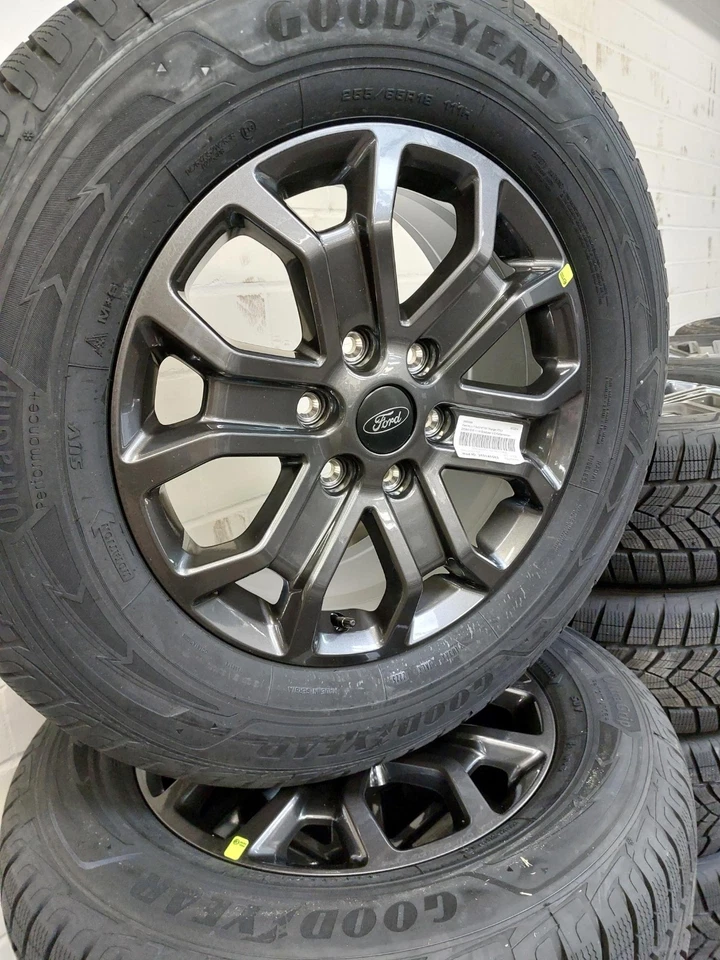 Ford Ranger NEU Original Satz Winterräder Goodyear 255/65R18 111H 2640968 - Bild 2 von 4