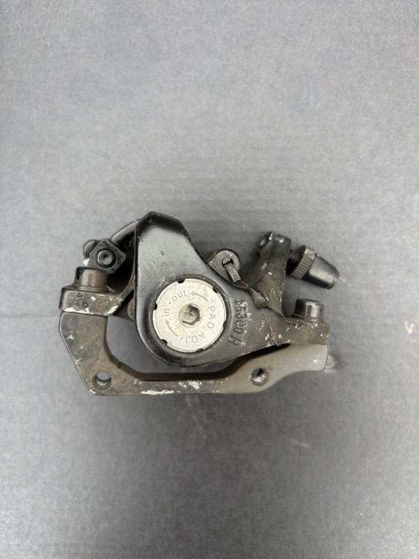 🚲 Shimano Brake Caliper – Carrera Vengeance Genuine Shimano brake caliper