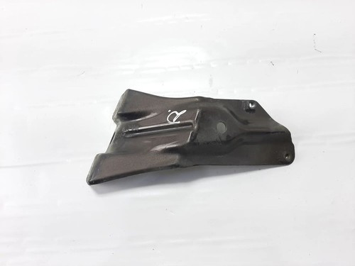 Volkswagen Golf VII 2014 Vorne rechts Halterung Kotflügel 5K6821138 JUM106565