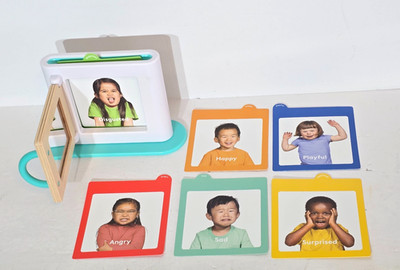 Lovevery Emotion Match Mirror & Card Set Montessori Toy Enthusiast Play Kit