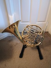 Yamaha YHR 567 Double French Horn F/Bb Lacquered Brass With Case, Mute, stand