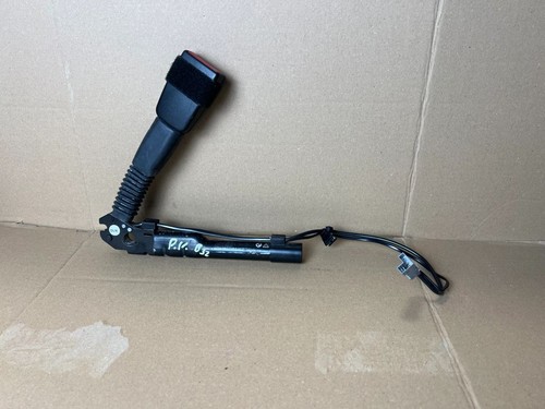 BMW 3 E90 E91 2008 Vorne links Gurtschloss vorne 7213563 WES9122