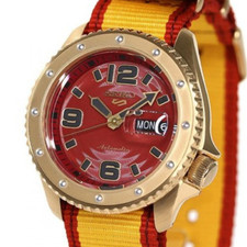 New SEIKO SEIKO 5 SPORTS SRPF24K1 Street Fighter V ZANGIEF Men Man Watch Watches 5