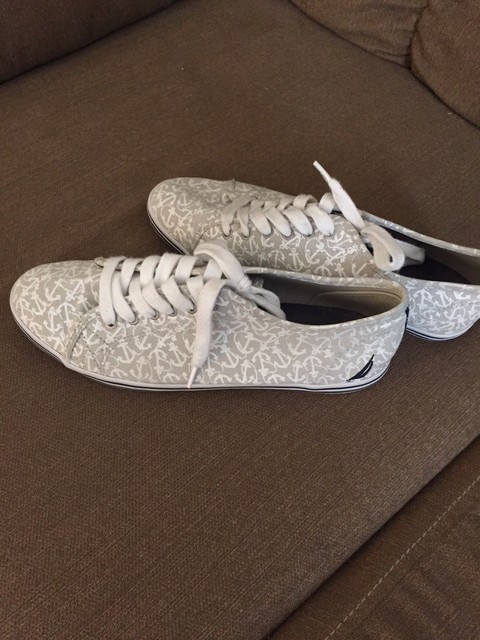 womens nautica tennis shoes