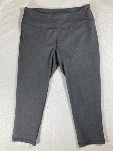 Tek Gear Shape wear Gray Capri Workout 