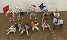 Safari LTD Medieval Mini Figures Lot Of 10 Knights Horses