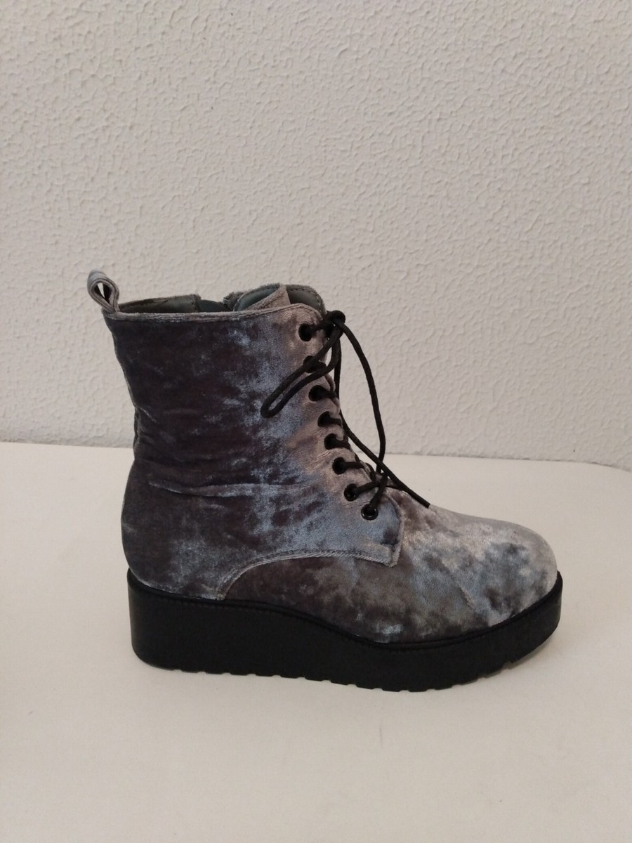 New Look Velvet Lace Up Zip Lined Ankle Chunky 3/4