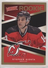 2010-11 Upper Deck Victory Rookie Gold Stephen Gionta #309 1o3