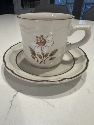 37 Cup And Saucer Sets Of cumberland mayblossom stoneware