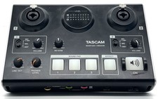 Tascam US-42 MiNiSTUDIO Creator USB Audio Interface for Podcasting WORKS