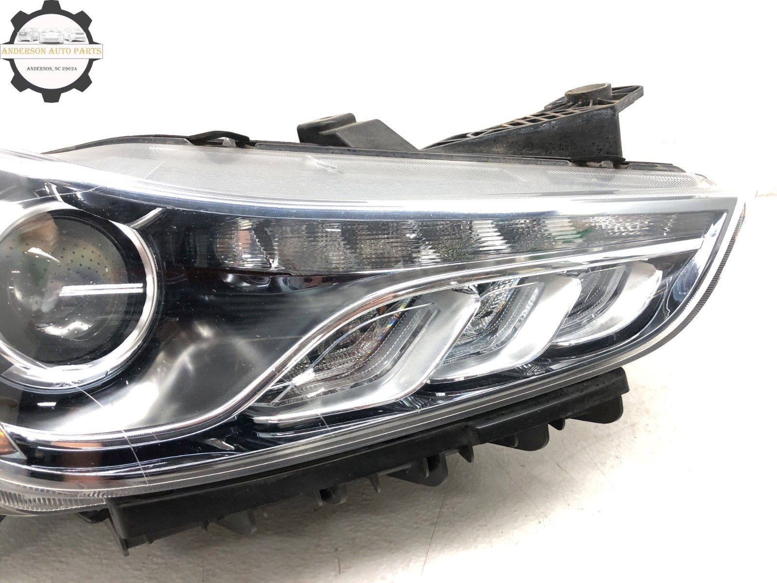 2014-2018 MASERATI GHIBLI RIGHT PASSENGER FRONT HEADLIGHT HEADLAMP XENON HID OEM