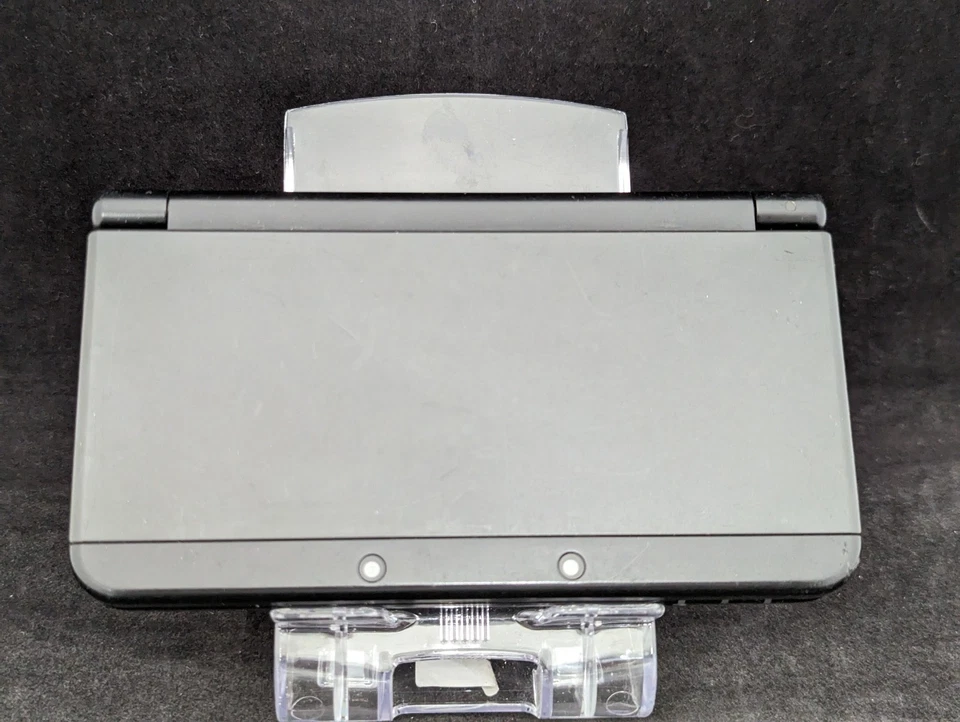 B344 Nintendo new 3DS console Black Japan N3DS - Image 3 of 4