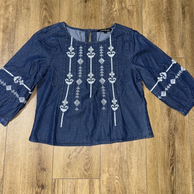 Latin Quarters Blue Regular Top sz m embroidery 3/4 bell sleeves denim