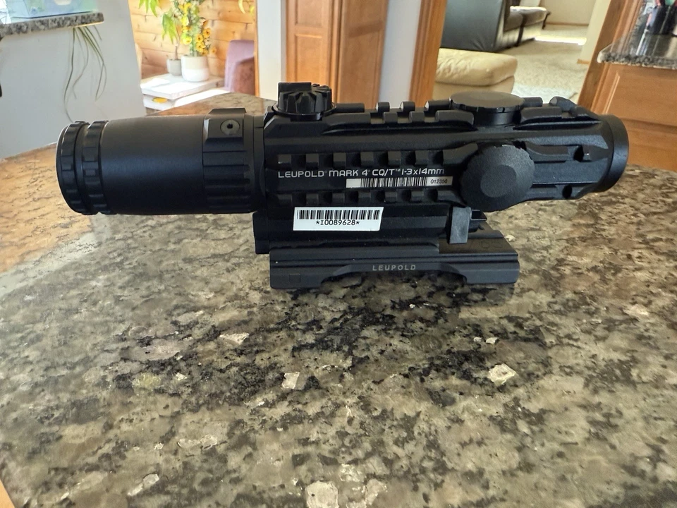 Montaje de mira telescópica Leupold Brazos de liberación rápida Montajes de palanca de tiro (descontinuado y raro) Foto 3 de 4