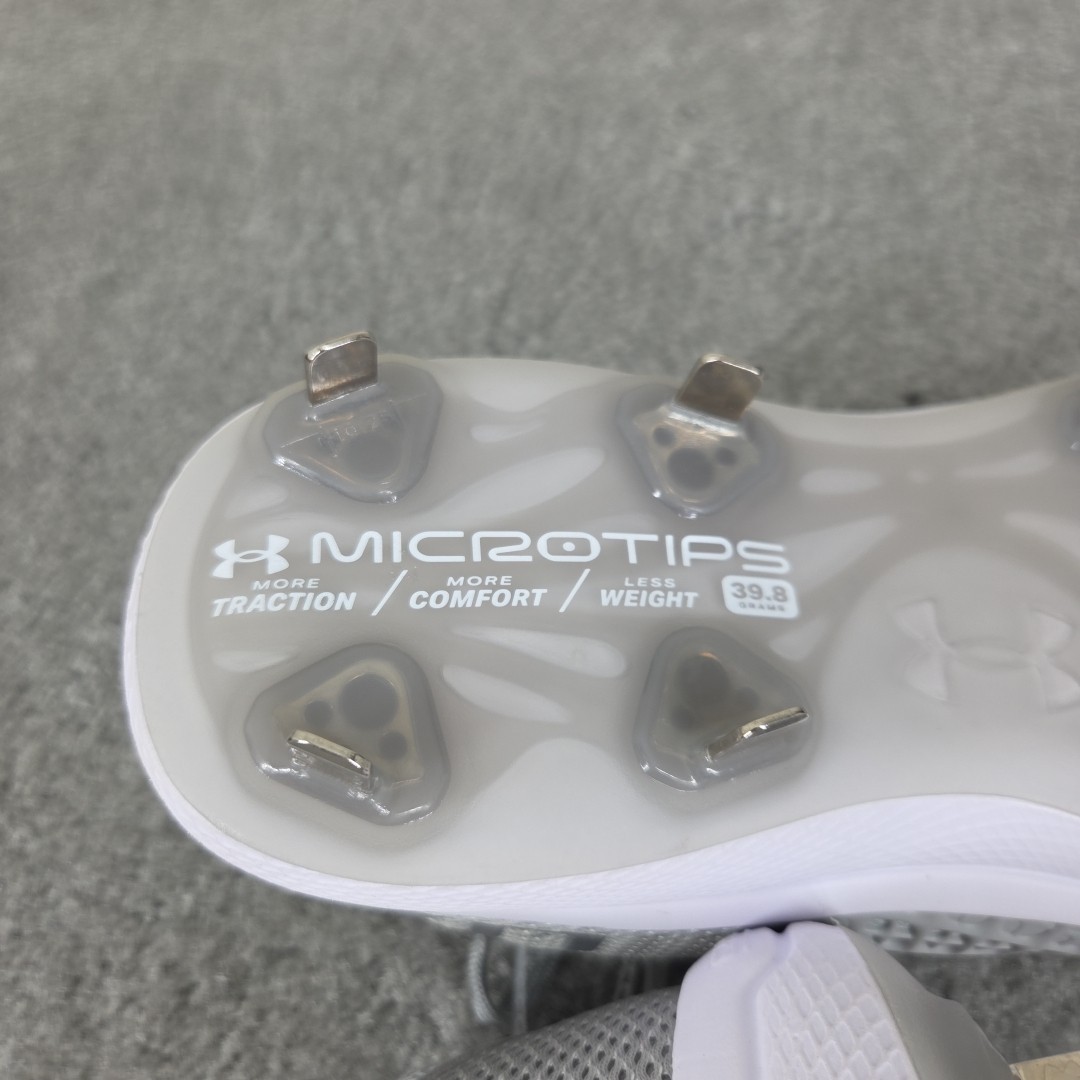 Women's Under Armour UA Glyde 2 MT Softball Cleats 3026601-102 Gray Sz 10 Metal 