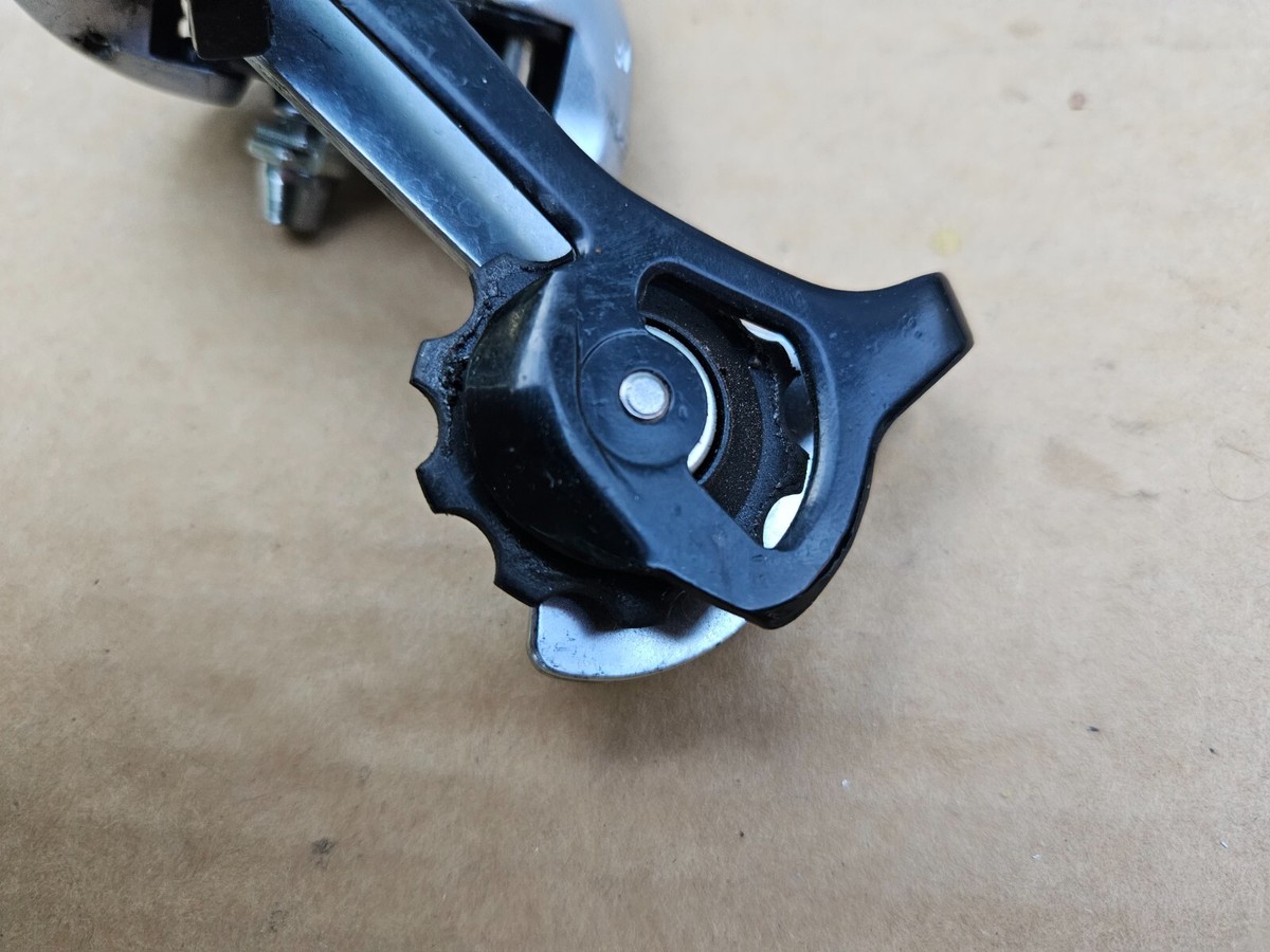 Dérailleur Arrière Shimano RSX A410 - Longue Cage - 8 Vitesses - Occasion
