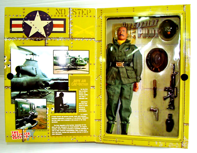 1:6 Ultimate Soldier Vietnam U.S Army Cavalry Huey Helicopter