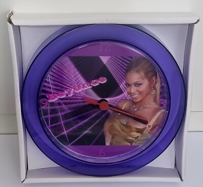 Brand New Bootylicious Beyonce 7'' Novelty Wall/Desk Clock... Destiny's Child