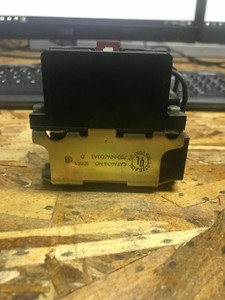 ALLEN BRADLEY 700-NM600A1 LATCH RELAY 95AB86