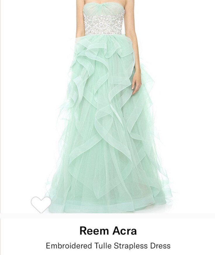 green emerald velvet dress Magic Garden Look 6
