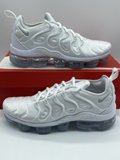 vapormax plus white size 7