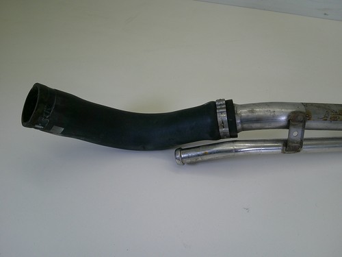FORD FOCUS PETROL FUEL FILLER NECK/PIPE 2006-2011 - Picture 5 of 6