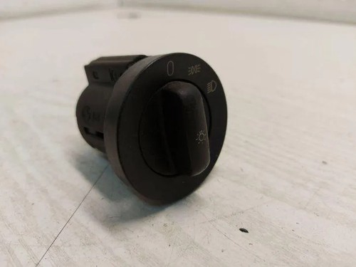 BMW 5 E39 Scheinwerferschalter 8363683 2.00 Petrol 110kw 1997 24420197