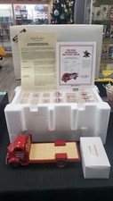 Danbury Mint 1938 Budweiser GMC Stake Bed Delivery Truck 1:24 Scale Diecast — listing 3
