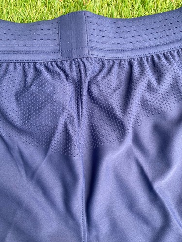 England Football Shorts PLAYER ISSUE Nike Vaporknit MEDIUM Home Official - Picture 8 of 9