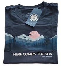 Life Is Good SS Shirt Crusher Tee HERE COMES THE SUN Mountains 50in Womens XXL