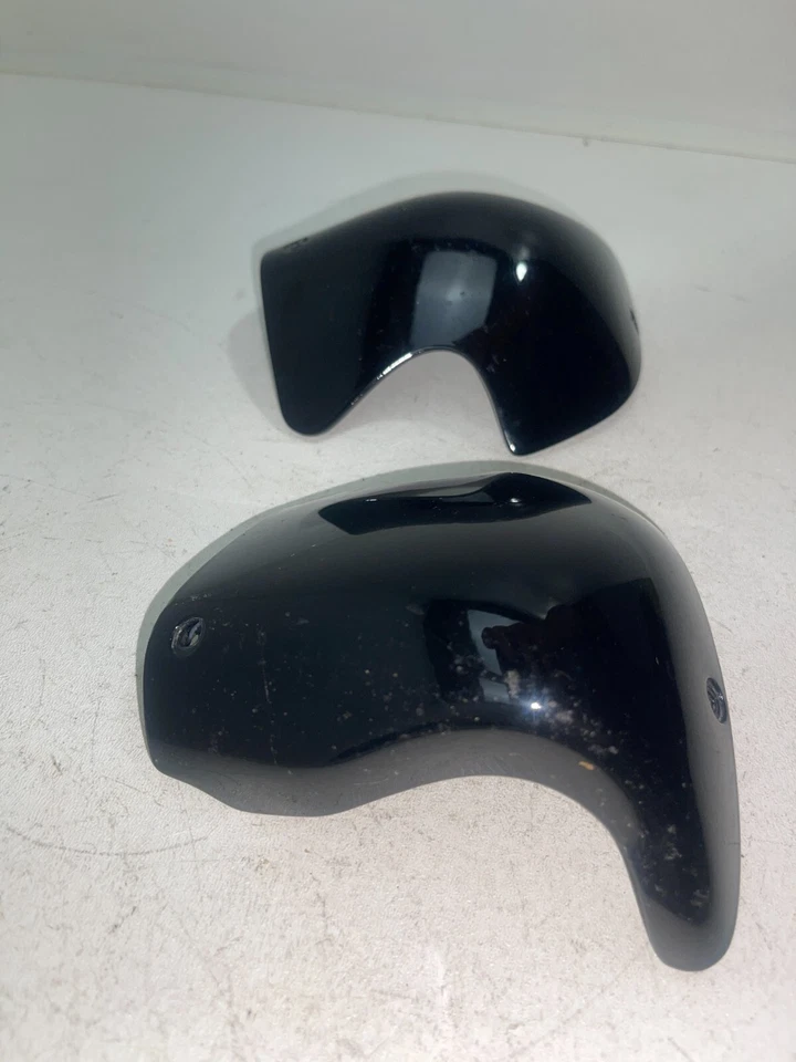 Harley Davidson 2009 FLTR Road Glide altavoces soportes de caja delanteros derecho izquierdo Foto 3 de 4