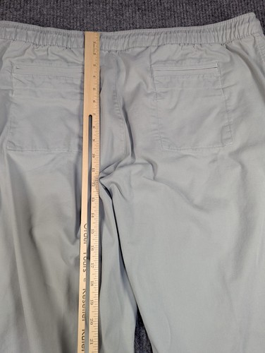 LL Bean Pants Mens 2XL 30" Gray DOCK Pants Comfort Standard Fit Hike Golf Fish - Picture 8 of 11