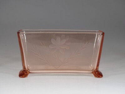 Vintage Fostoria #2373 Glass Pink Flower Box with Floral Cutting c.1930