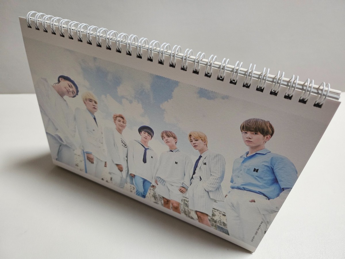 BTS 2018 Season's Greetings / Full Set / Good Condition / for