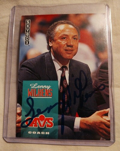1992 SKYBOX #259 Lenny Wilkens - Coach - Autographed - Cleveland Cavaliers - A+