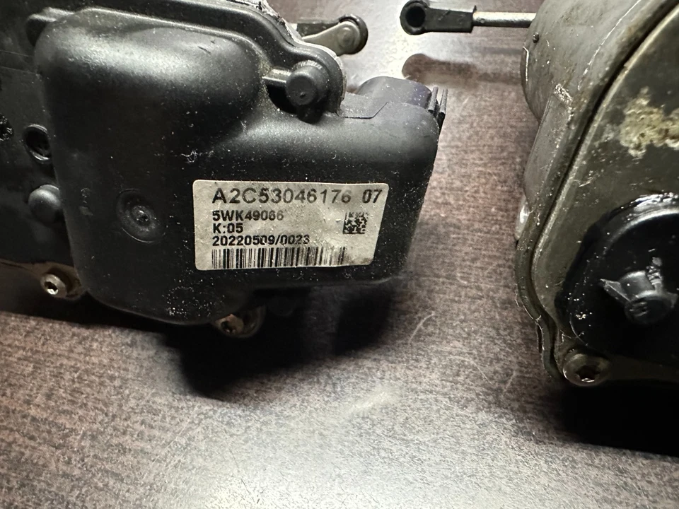 ОРИГИНАЛЬНЫЙ ДВИГАТЕЛЬ ПРИВОДА ДРОССЕЛЬНОЙ ЗАСЛОНКИ ДВИГАТЕЛЯ BMW M5 M6 E60 E63 06-10 S85 V10 5.0 - Изображение 4 из 4