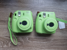فوجي فيلم Instax صغير 9 Instant كاميرا Lime أخضر X 2 - 1 working + 1 for parts