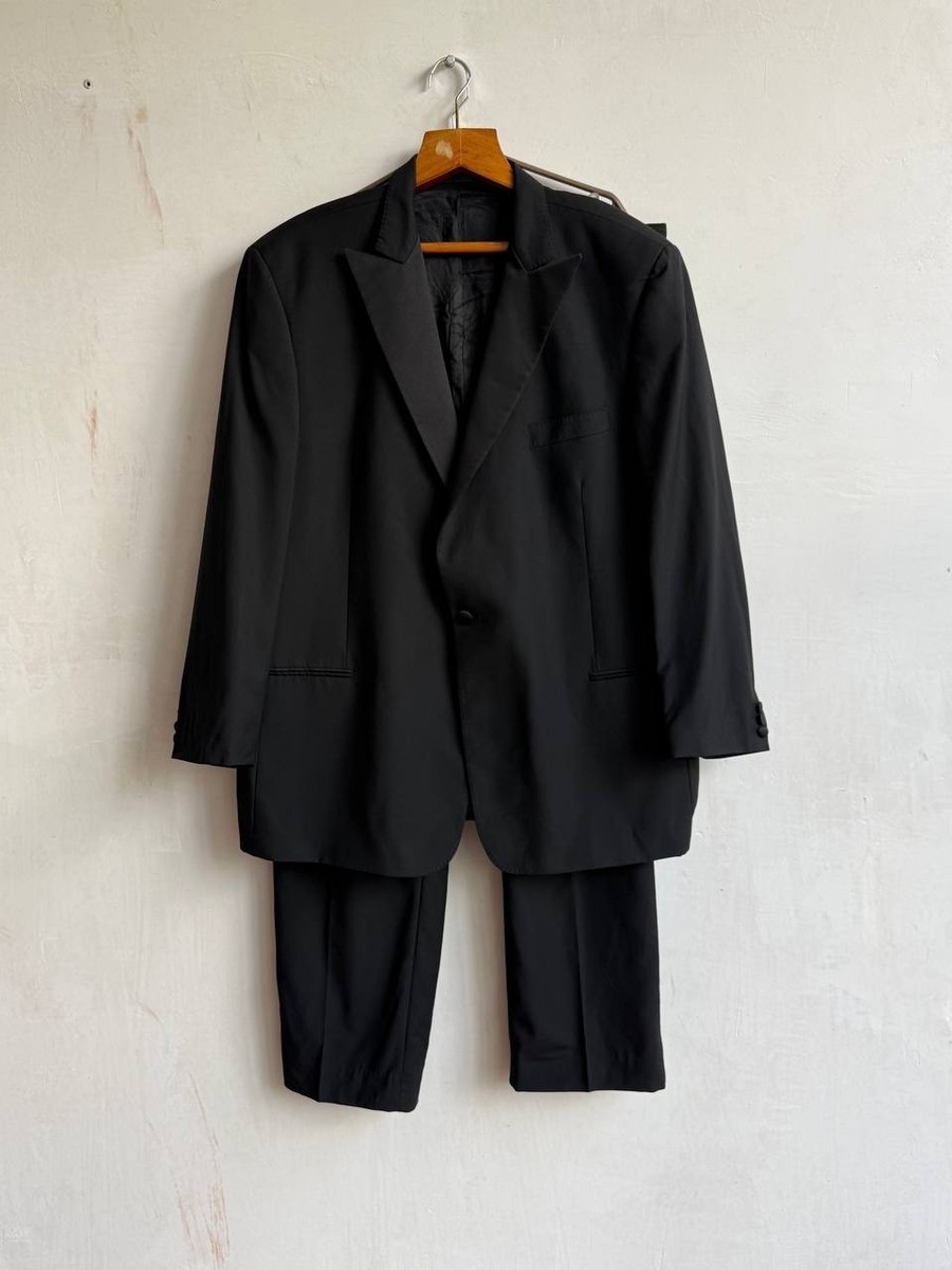 Ermenegildo Zegna Tropical Wool Suit Black Classic Tailored Fit 2