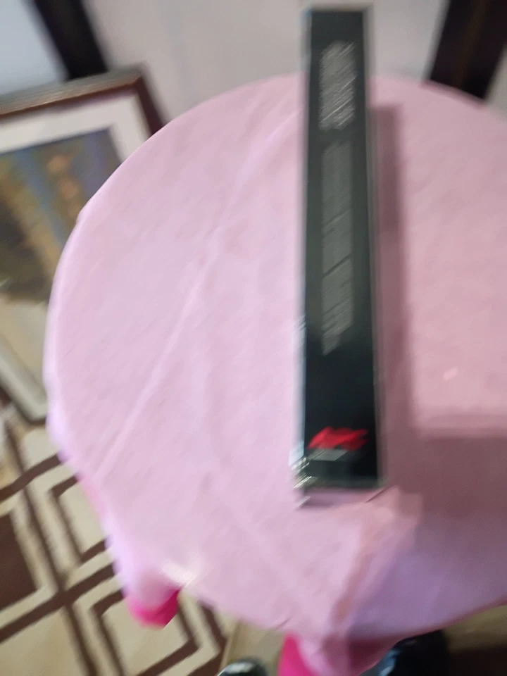 APC Surge Arrest Home/Office Surge Protector New In Box 12 Outlets - Image 3 of 4