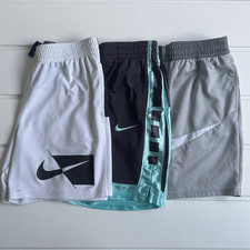 Nike Boys Dri-fit Elite Basketball  HBR Shorts Lot Extended Size Medium 