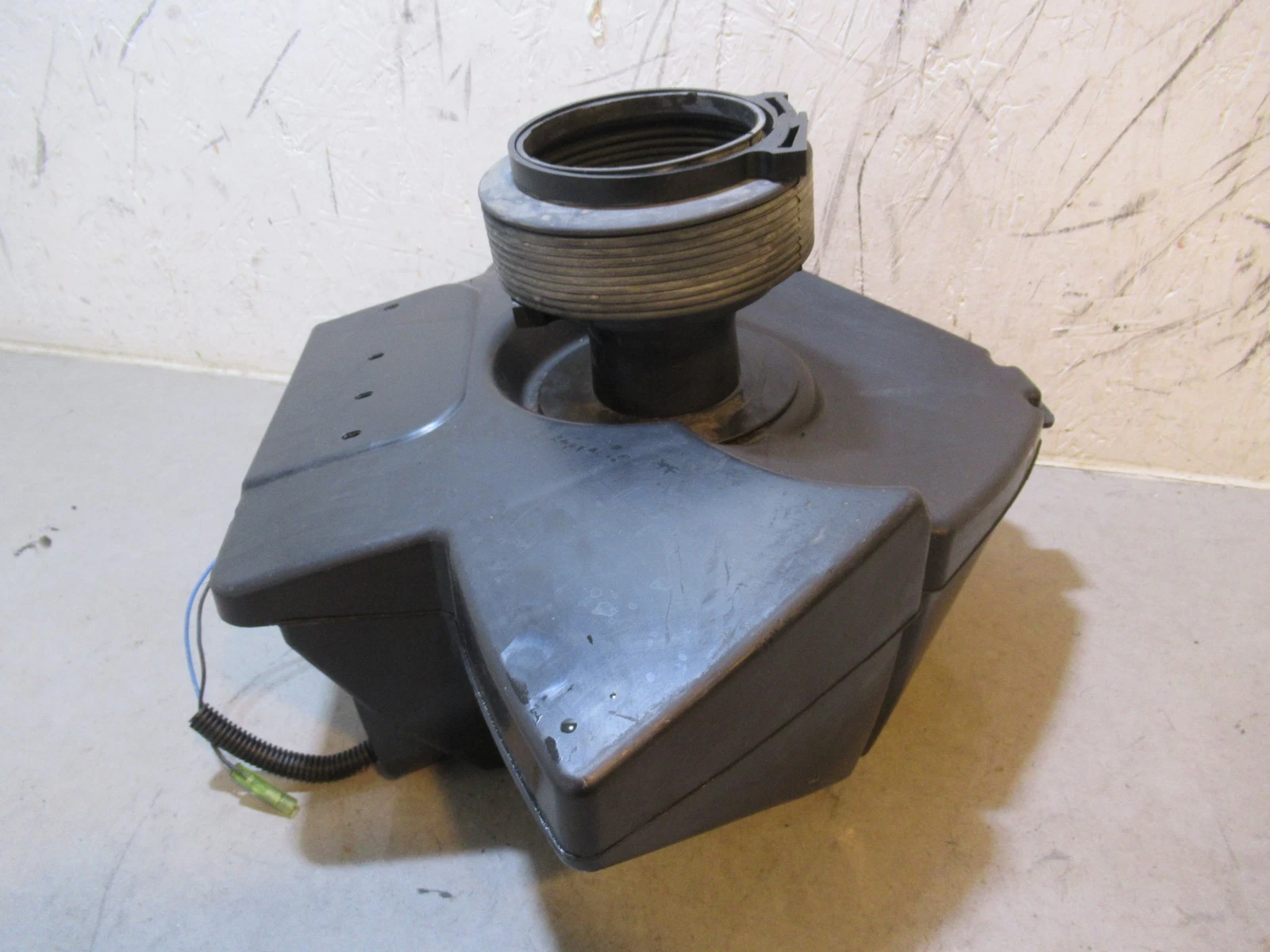 Arctic Cat Firecat 700 Airbox 2003 #2