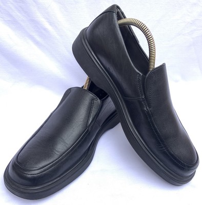 black loafers size 6